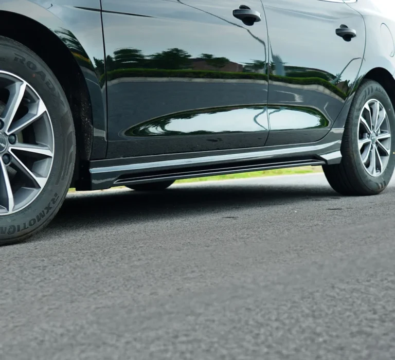 Side Skirts for BYD Destroyer 05 2022-2025 - side skirts installed close up