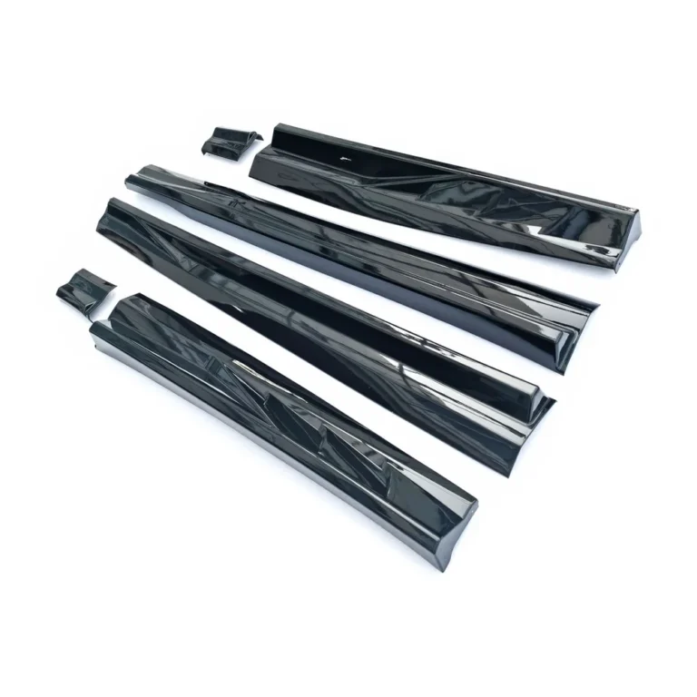 Side Skirts for BYD Sealion 7 2024-2025 - side skirts gloss black wide view