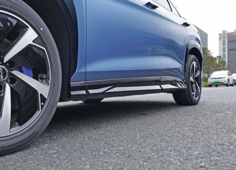 Side Skirts for BYD Sealion 7 2024-2025 - side skirts installed side view 01