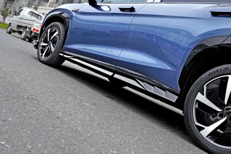Side Skirts for BYD Sealion 7 2024-2025 - side skirts installed side view 02