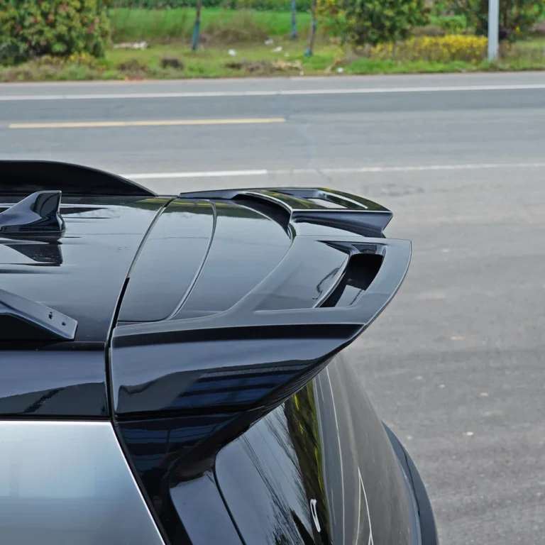 Denza D9 Dc Rear Spoiler Installed Side View