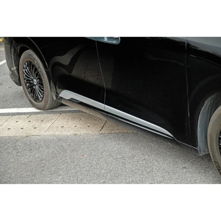 Denza D9 Mc Side Skirts Installed