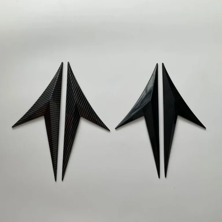 Universal Fender Side Emblem Trim Carbon Two Pairs